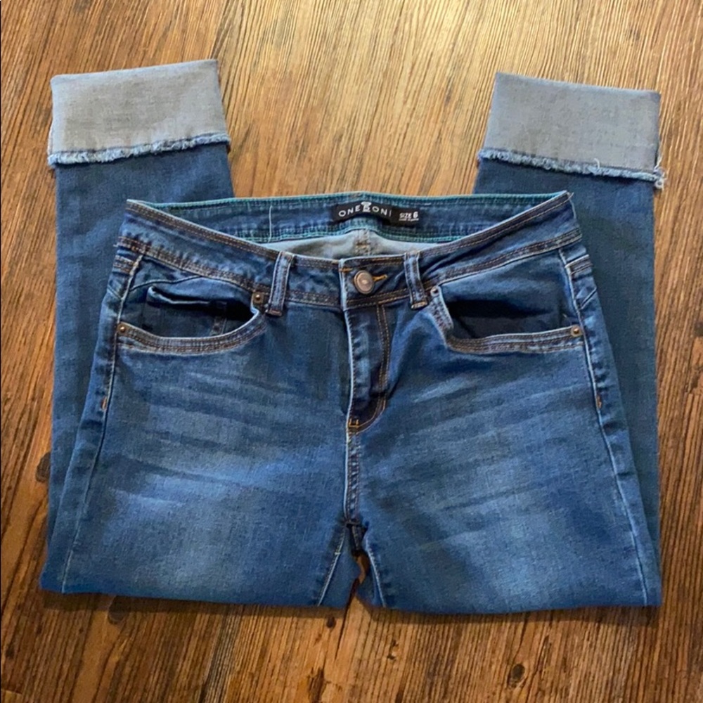 One5One Capris